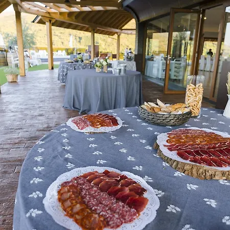 מלון Complejo Hostelero Paladium Villamartín