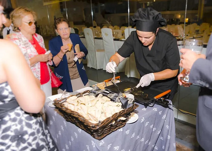 Hotell Complejo Hostelero Paladium 3*